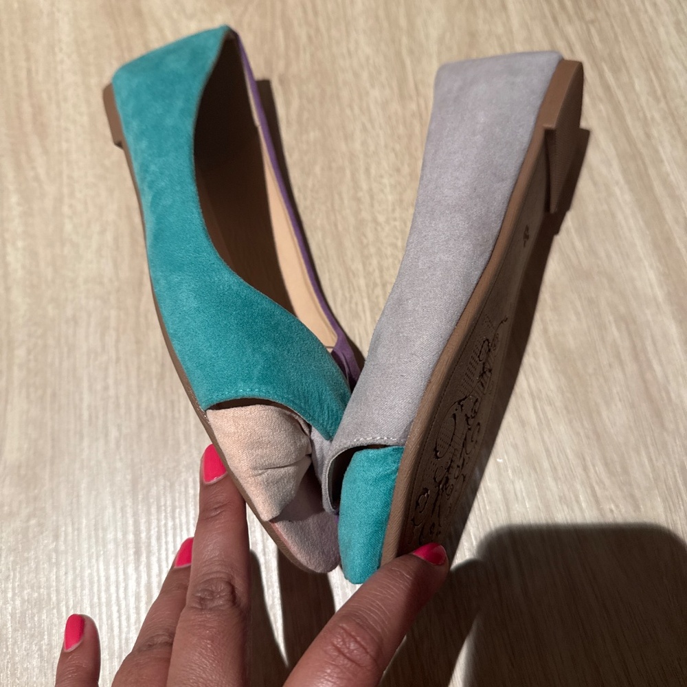 Shoes - Picture 5 of 5